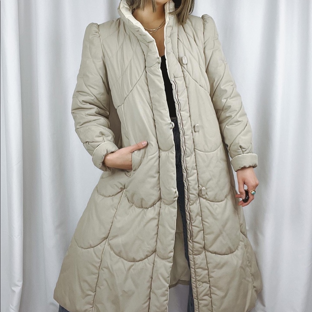 Vintage Mod Maid long puffer coat sz s